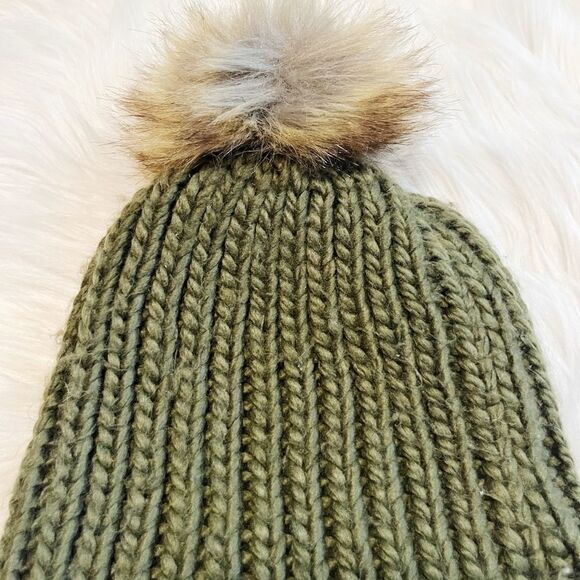 Pom Pom Knit Fold Over Beanie Dark Green One Size - Picture 3 of 3